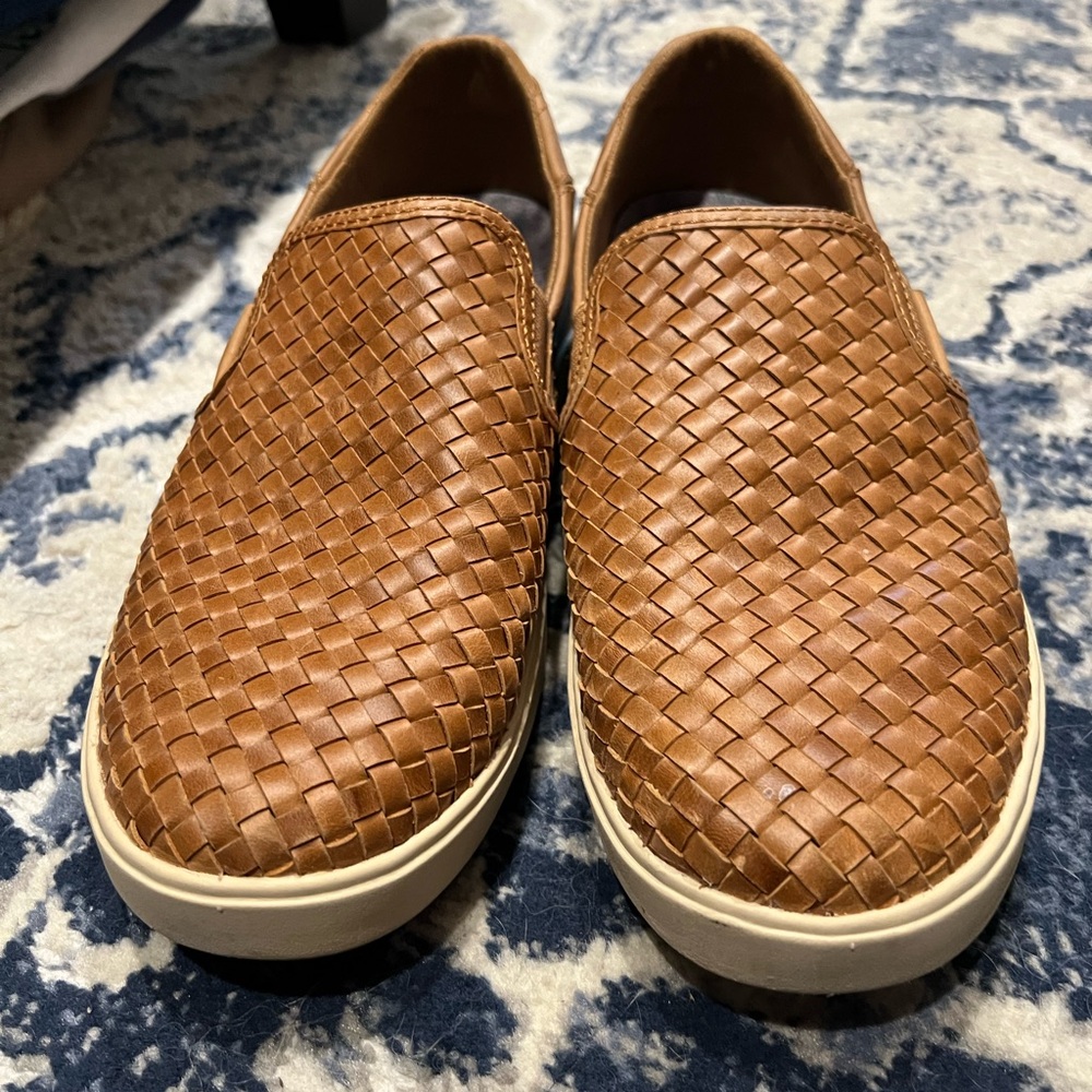 Men’s OluKai Woven Leather Lae‘ahi Lauhala Shoes Size 9